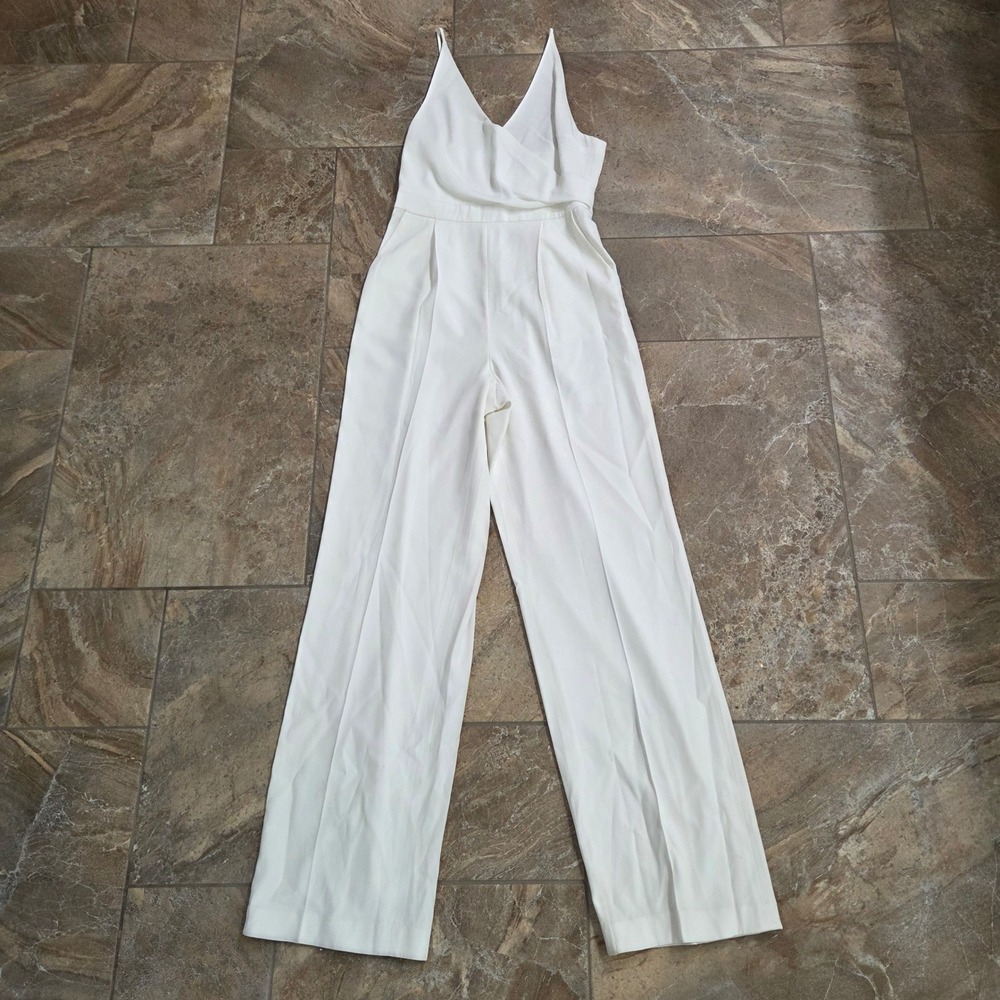 Halston Womens White Sleevelessโ Wide Leg Wrap Jumpsuit Size 4 1045412 Chic
